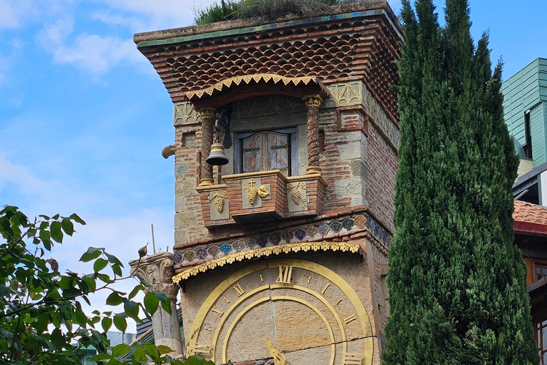 Tbilisi: Traditional Flavors & Double Wine Tasting Tour