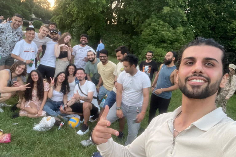 Warsaw: Pub Crawl with Shots, Discounts, Games &amp; VIP Entry