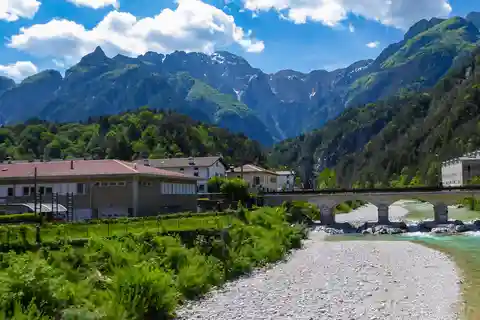 From Salzburg: 6-Day Alp Crossing to Grado Cycling Tour