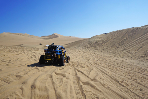 Huacachina Adventure: Buggy ride and Sandboarding in the Dunes