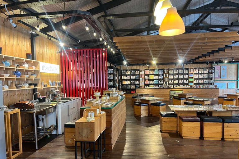 皮利马塔拉瓦茶园品茶之旅（含接送）Kandy Tea Tasting at Pilimathalawa with Pickup &amp; Drop