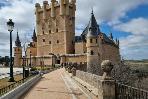From Madrid: Toledo Private Day Trip with Hotel Pickup Group Toledo Private Day Trip with Hotel Pickup