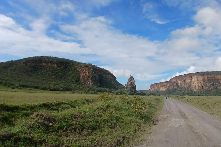 Nairobi: Hell's Gate & Lake Naivasha Day Trip with Boat Ride