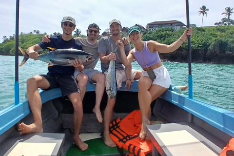 Mirissa: Private Deep Sea Fishing Tour with Local Guide Deep Sea Fishing Experience & Boat Safari