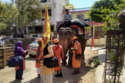 探索灵性主义与社会人类学