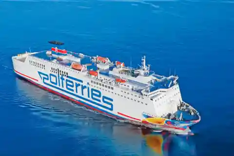 Fascinerande färjetur mellan Gdansk hamn och Nynashamn