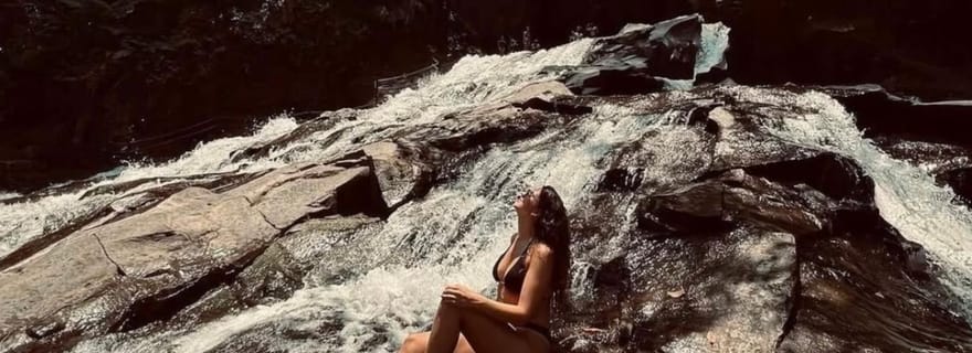 Ubud : trek à travers rivières et forêts jusqu'à trois cascades