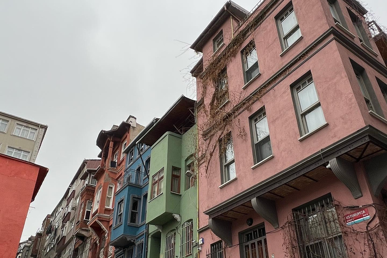 Istanbul: Fener, Balat, Old Greek and Jewish Quarter Tour