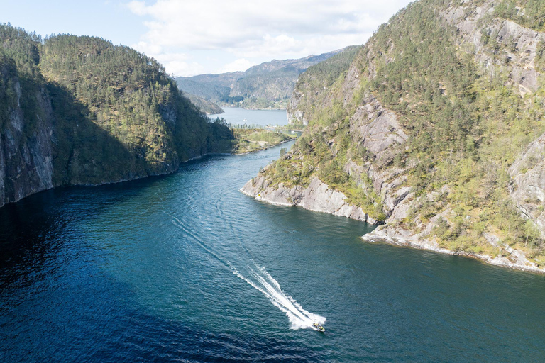 Bergen: Modalen RIB Fjord Safari with Lunch & Transfer