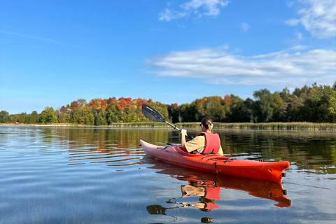 Excursion en kayak sur Island Lake depuis Toronto en RV - MotorhomeExcursion en kayak sur le lac Island au départ de Toronto en VR