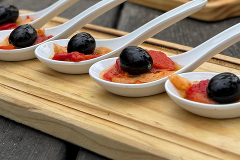 Smaakwandeling door de oude stad van Valencia: tapas en drankjes van de lokale bevolkingSmaakwandeling door de oude stad van Valencia: tapas en drankjes van lokale