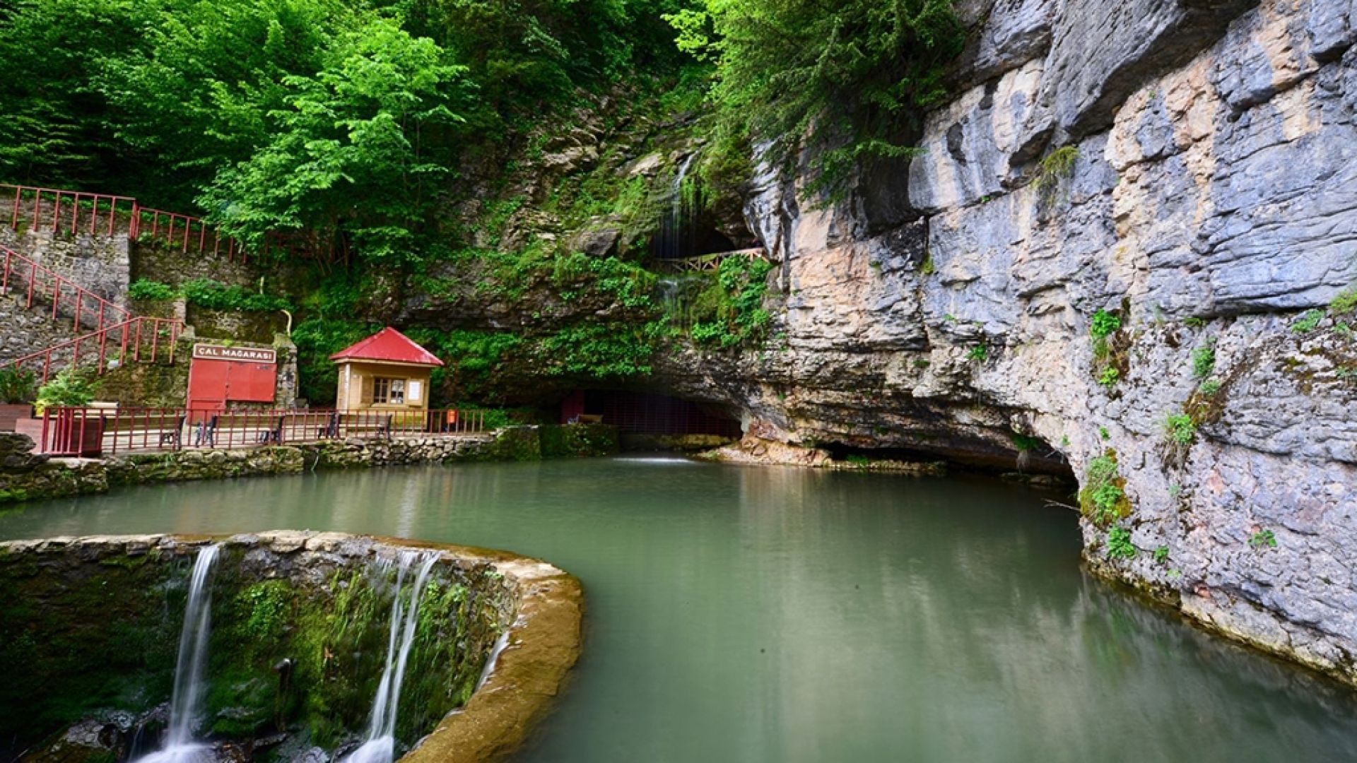 Hıdırnebi: Çal-Höhle, Hıdırnebi Plateu und Sera See Tour