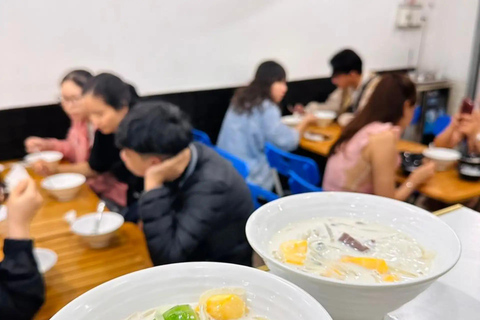 Da Nang: Taste Michelin-Recommended Street Food Like a Local Private Tour