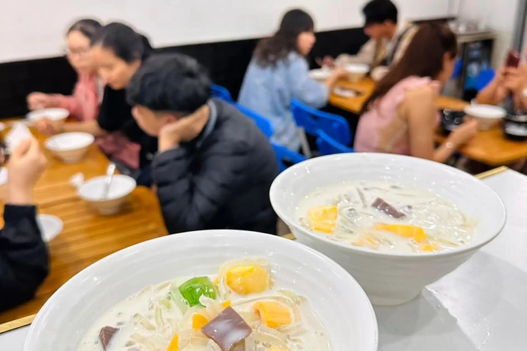 Da Nang: Taste Michelin-Recommended Street Food Like a Local Private Tour