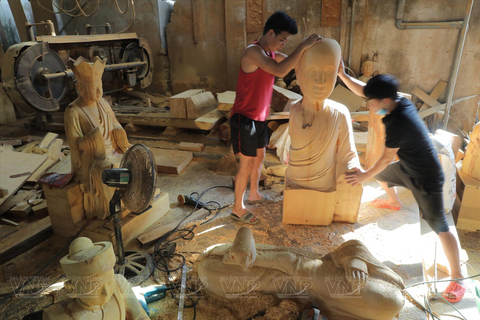 Hanoi Nhan Hien Sculpture Village or Hat and Incense Village Local Guide In Incense Village without Car Transfer & Ticket