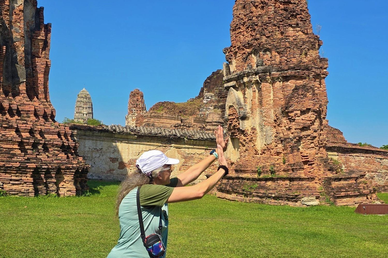 Bangkok: Ayutthaya UNESCO-tempels begeleide dagtripAfspraak bij het Erawan-heiligdom