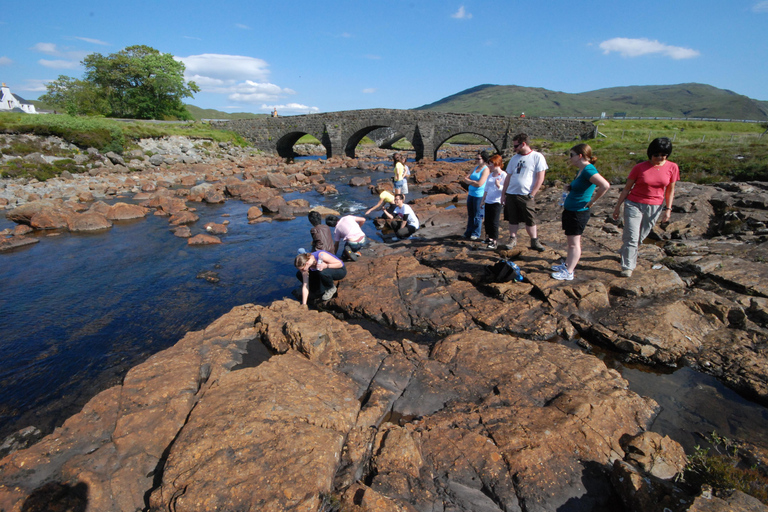 From Edinburgh: 18-35s Tour 5-Day Scottish Highlands