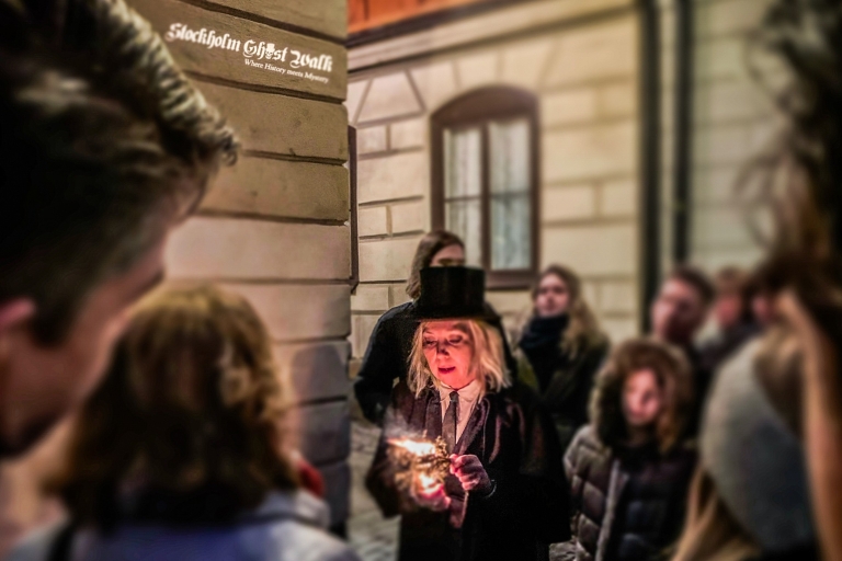 Stockholm: Geister-Rundgang und GeschichtstourTour auf Schwedisch in Södermalm