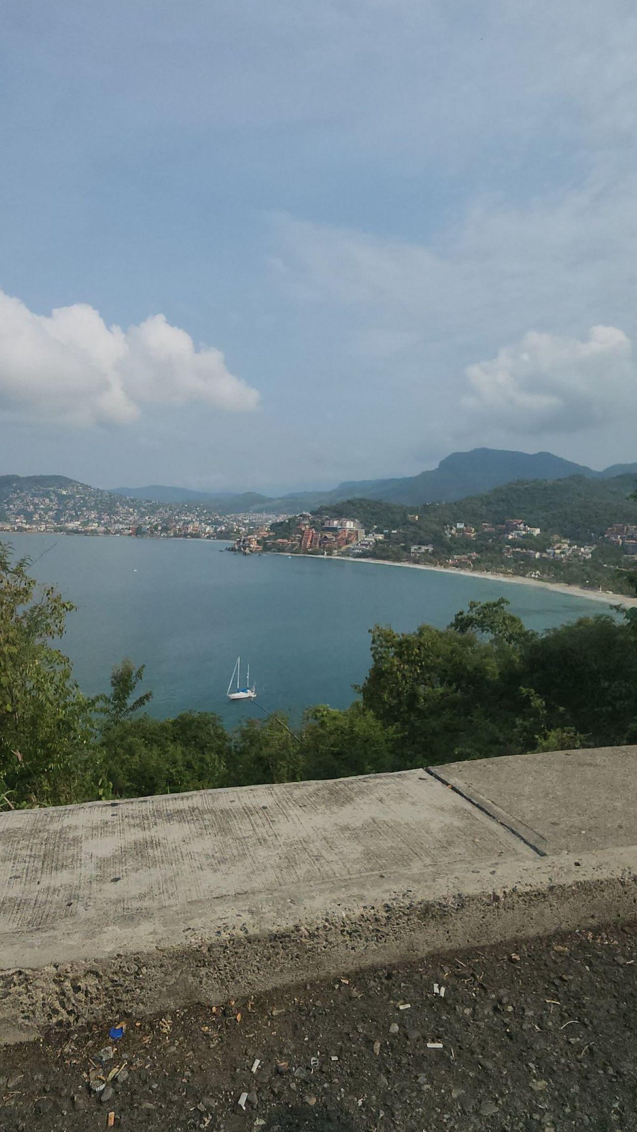 Zihuatanejo: Las Gatas Strand Schnorcheln und Kajak Tour