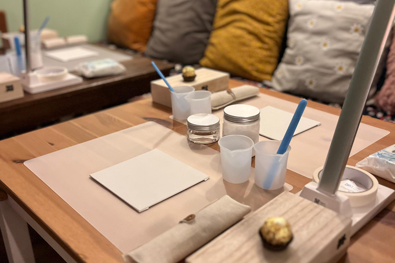 Frankfurt | Gold-look casting with wine & music Frankfurt | Gold-look die-casting with wine & music