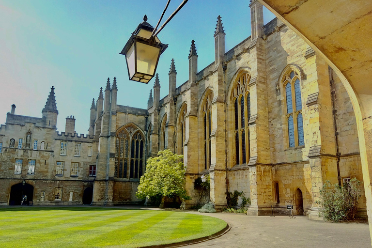 Oxford: Harry Potter Tour with Hogwarts Student Guide