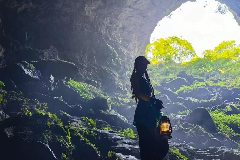 Zhangjiajie: 3-Day Private Hiking Tour with Guide & Hotel