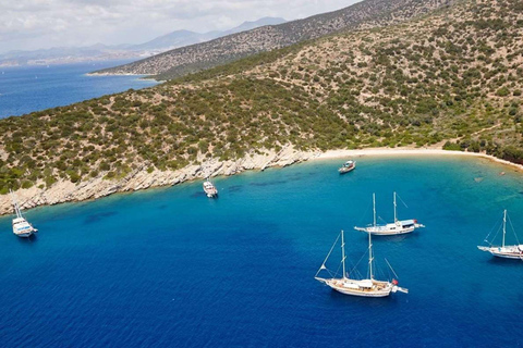 Bodrum: Orak Island Boat Trip with Lunch and Transfers Tour with Meeting Point