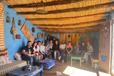 Marrakech or Fes: 4-Day Desert Tour to Erg Chebbi Dunes 4D3N Desert Tour Fez to Marrakech (Luxury Accommodations)