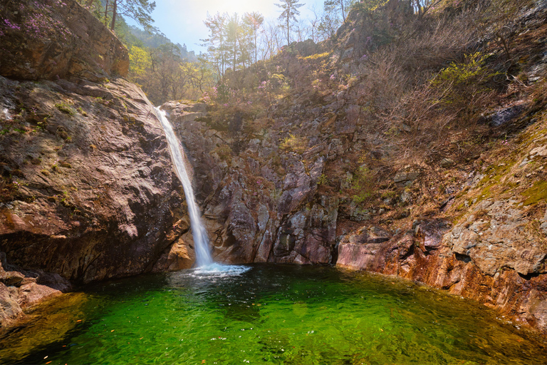 Seoraksan Hiking: Ulsanbawi, Biryong Falls & Finisher Gift B) Hiking Only Shared Tour, Meet at Mt. Seorak