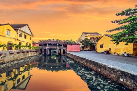 Desde Da Nang: Tour de la ciudad de Hoi An con paseo en barco y ...