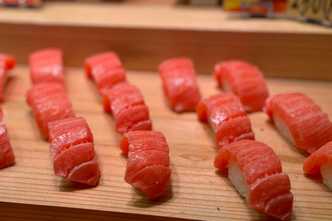 Kyoto: Tour del mercato di Nishiki con un buongustaio locale