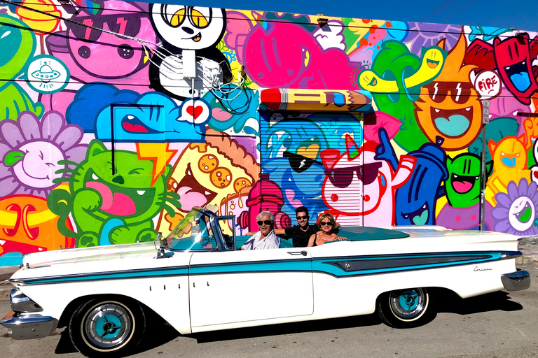 Miami Beach: 2h Classic Car Tour with Local Guide