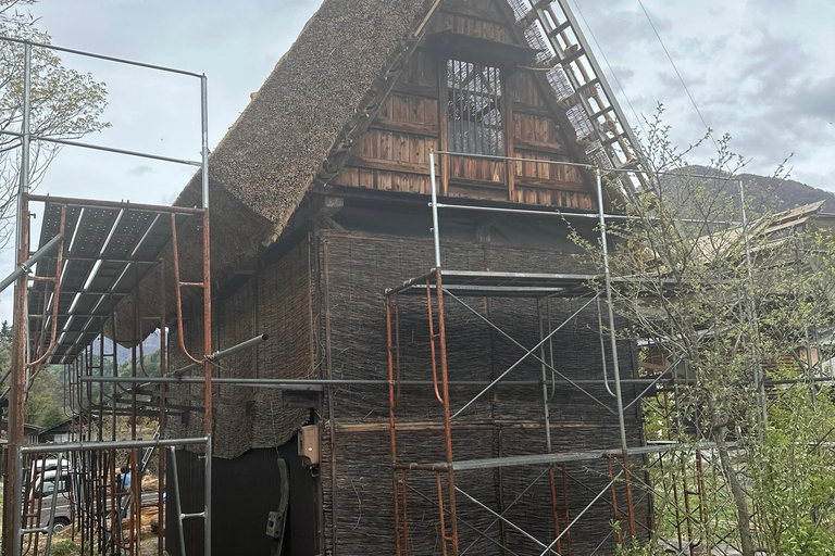 Vanuit Kanazawa/Toyama: Shirakawago en Takayama dagexcursie