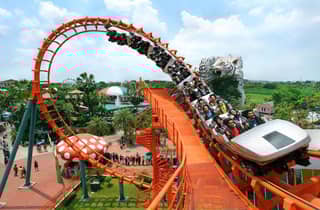 Bangkok: Siam Amazing Park Ticket mit Buffet Mittagessen