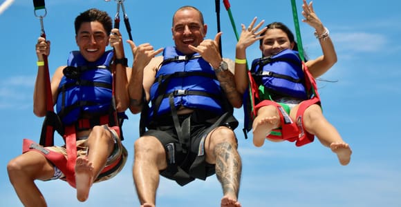 Oahu: Waikiki Parasailing