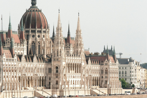 Vienna daytrip: Private transfer from Budapest and back Vienna daytrip 6h: Private transfer from Budapest and back