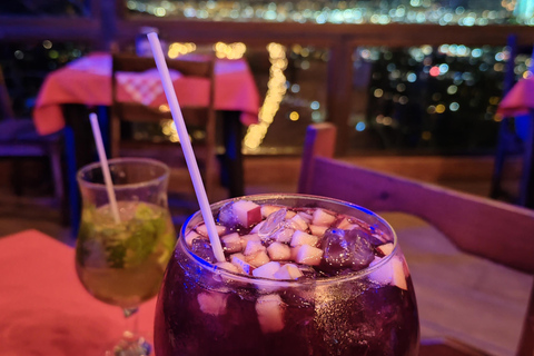 San José: Walk inside themed caves and dine at a viewpoint