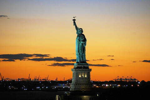 NYC: Statue of Liberty, Ellis Island Visit with Ferry Ticket Statue of Liberty Ferry tickets+transfer from Times Square