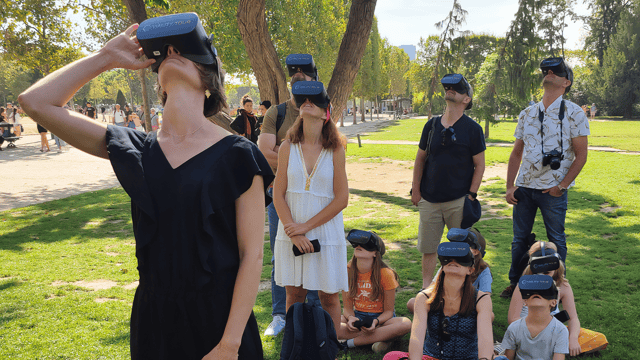 París : Visita inmersiva de la Torre Eiffel con realidad virtual