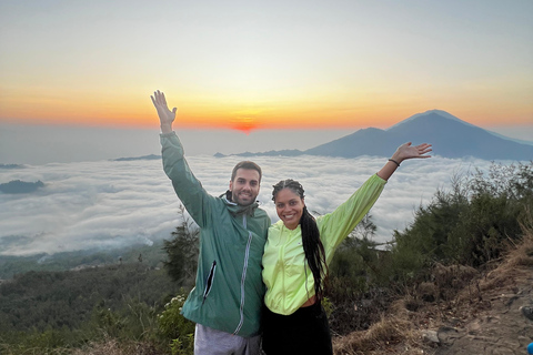 Randonnée privée au Mont Batur avec sources d'eau chaude et transfert à l'hôtel