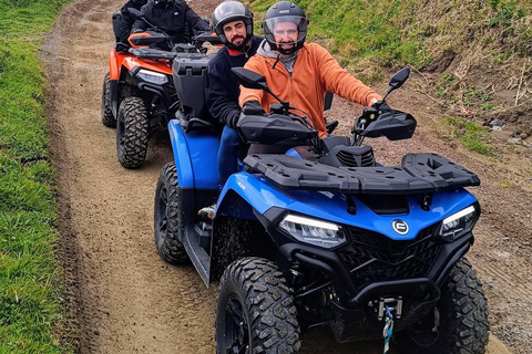 Sete Cidades : Visite d'une demi-journée en quad (ATV)1 personne à 1 quadruple