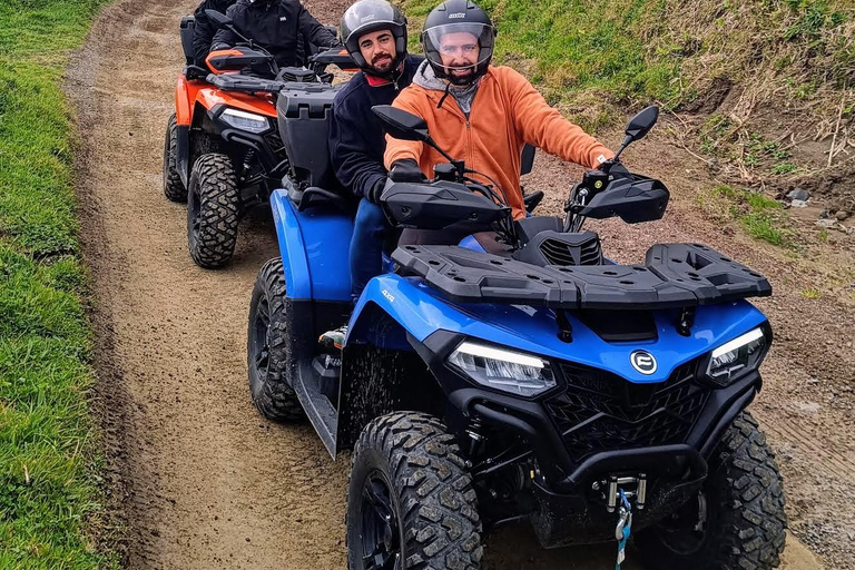 Sete Cidades : Visite d'une demi-journée en quad (ATV)1 personne à 1 quadruple