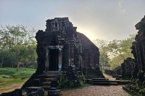 Hoi An: My Son Sanctuary Private Tour with Local Guide