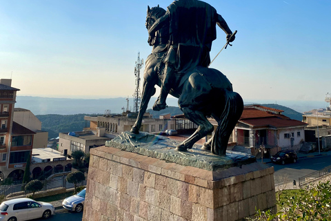 Tirana: Kruja Castle, Old Bazaar, and Bunk’Art 1 Tour