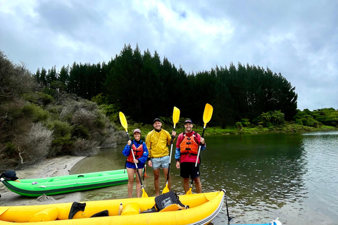 Rotorua: Hemlig plats kajakpaddling till naturliga varma källorOkere Falls: Hemlig plats för kajakpaddling och varma källor