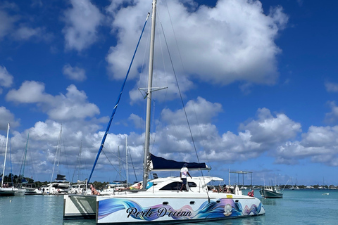 Mauritius: Grand Baie - Katamaranausflug zu den Nordinseln