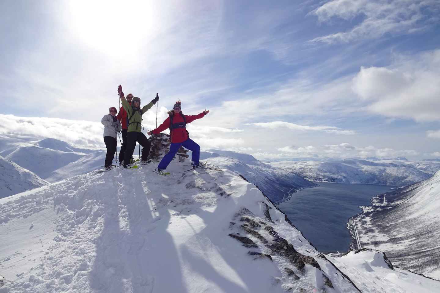 Troms: Guided snowshoe hill hike - Tromsø: Guided snowshoe hill hike