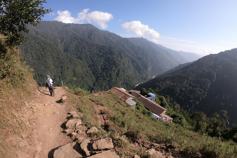Pokhara: 7-Day Annapurna Base Camp & Jhinu Hot Springs Trek
