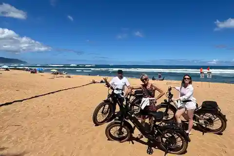 Haleiwa: North Shore Guided eBike Tour with Harbor Views
