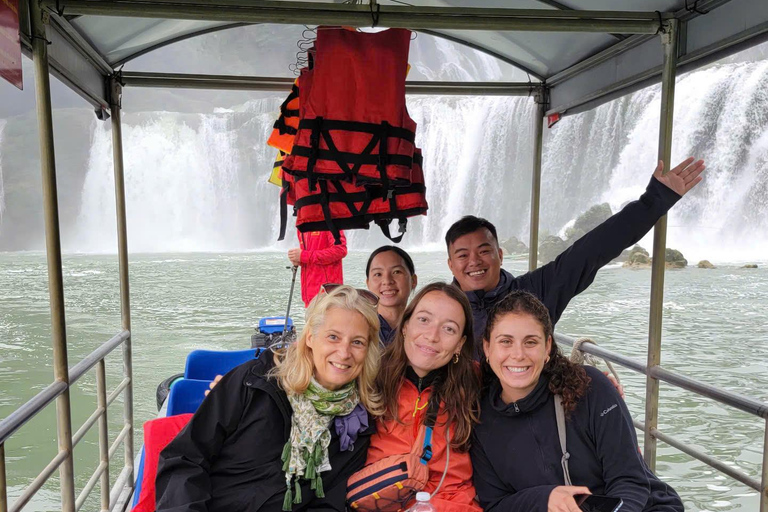 Cao Bang: Ban Gioc Waterfall Day Tour by Motorbike or Car Full-Day Car Tour with a Local Guide